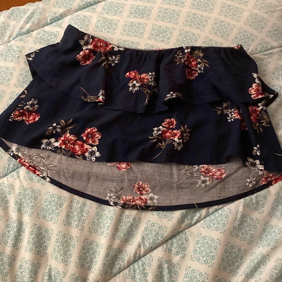 Strapless cropped tank top - Picture 2 of 3